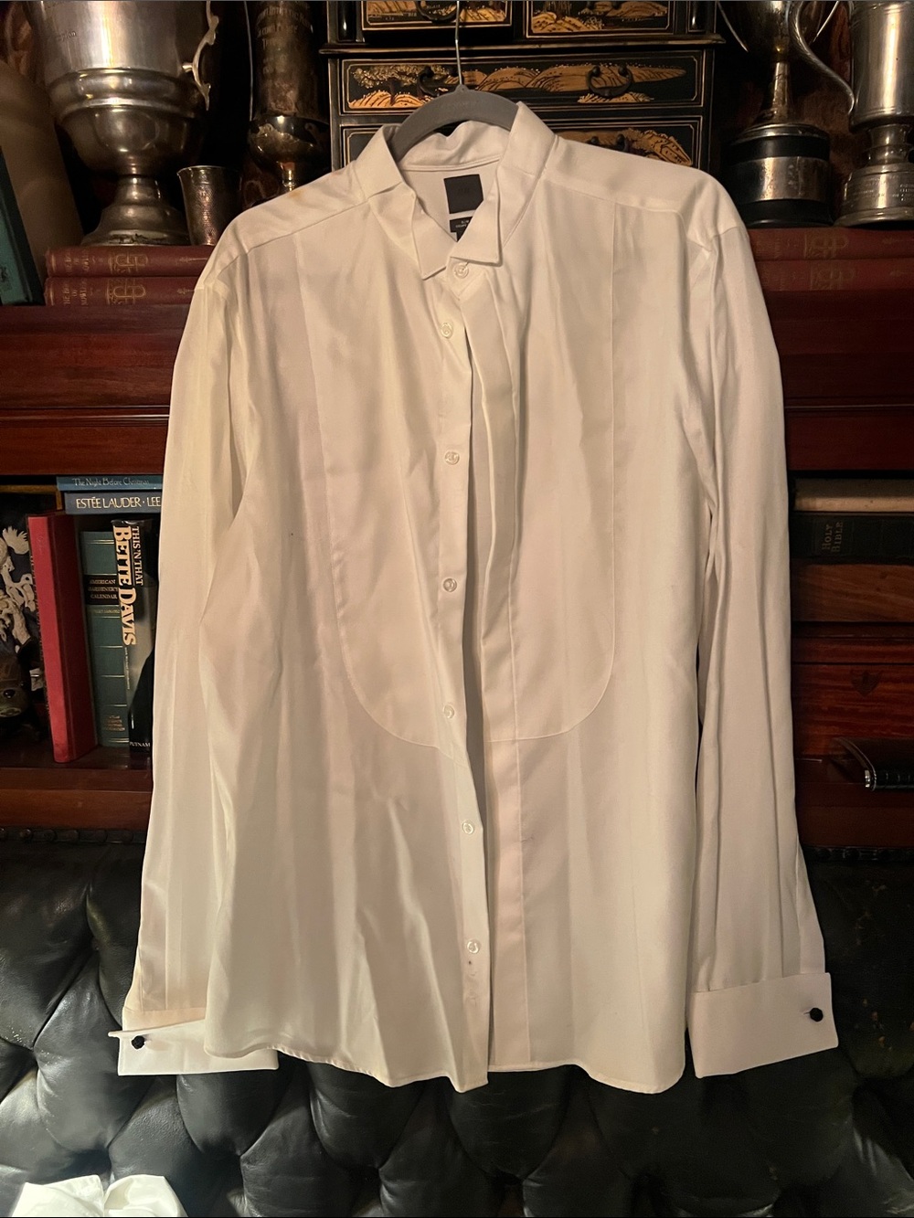 H&M Classic Tuxedo Bib with French cuffs slim fit